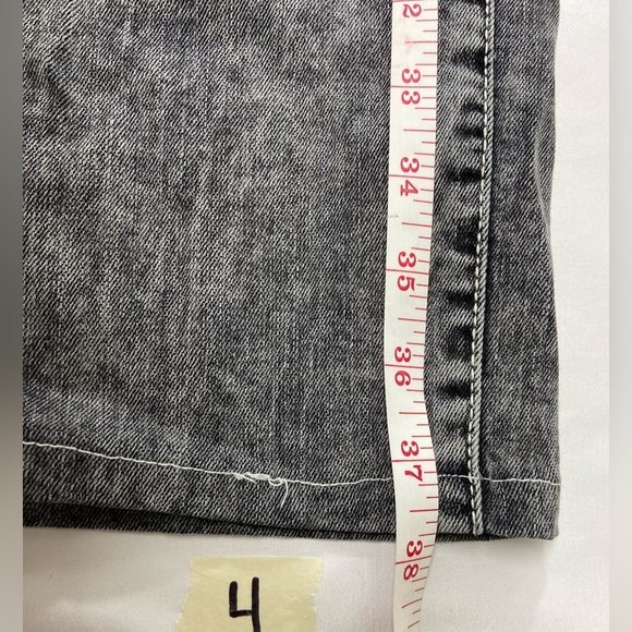 True Religion Women's Jean  Grey - Picture 7 of 9